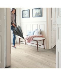 Quick-Step Impressive IM1854 Soft Oak Light 8mm AC4 Laminate Flooring